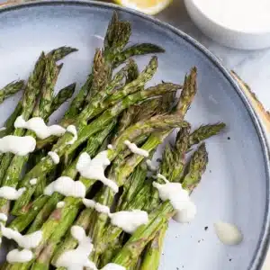 air fryer asparagus with lemon aioli