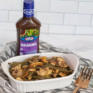 balsamic roasted green beans with mushrooms